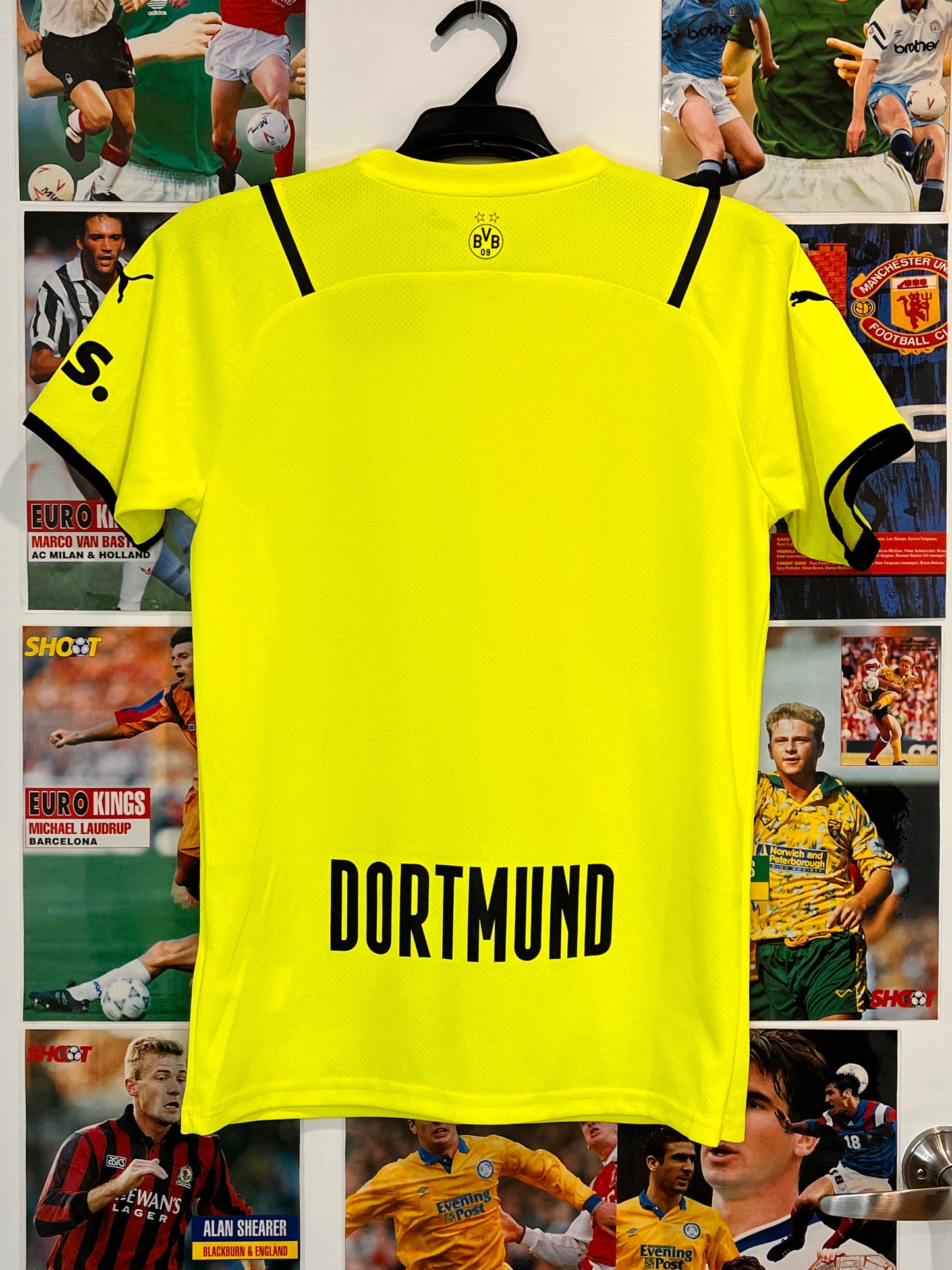 Borussia Dortmund 2021-22 Cup Home - S - 759068-03