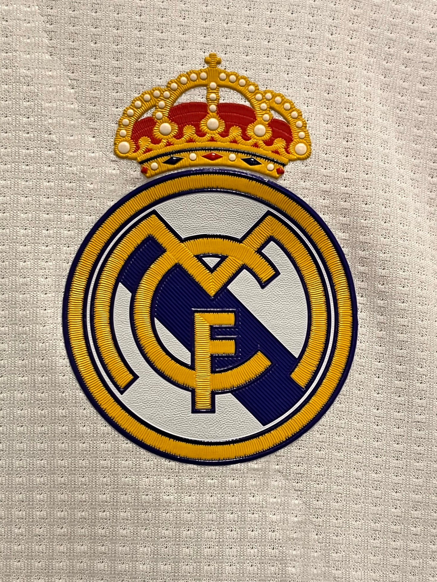 Real Madrid 2021-22 Home Heatrdy Hazard 7 - L