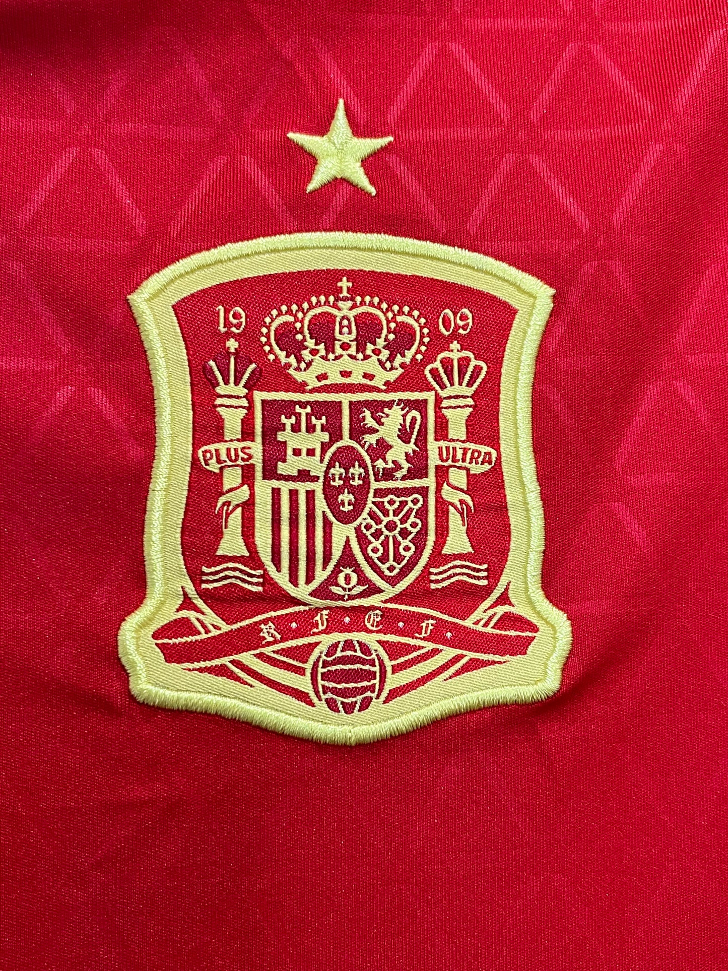 Spain 2016-17 Home - YXL - AA0850