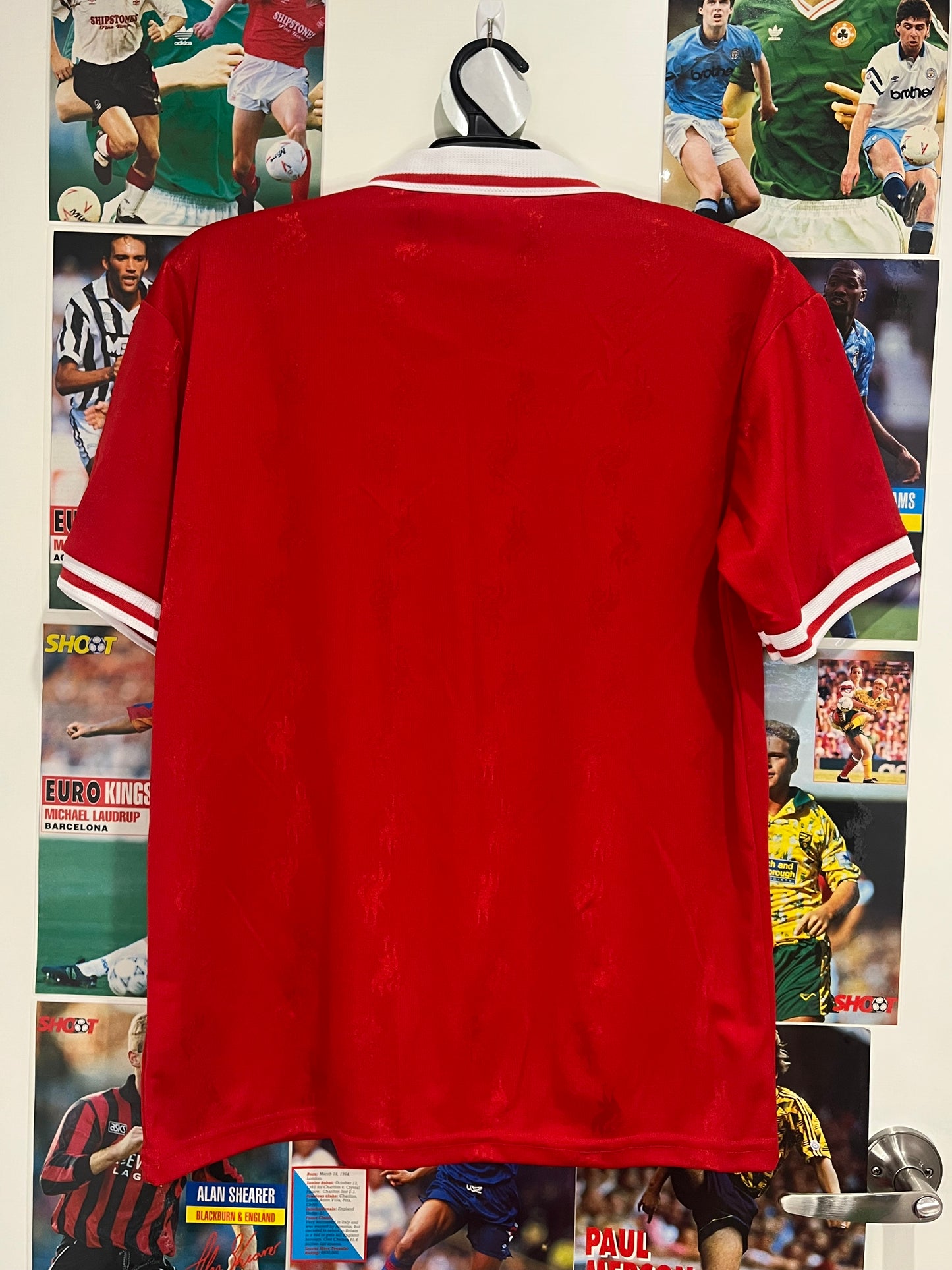 Liverpool 1996-98 Home - L - 961733