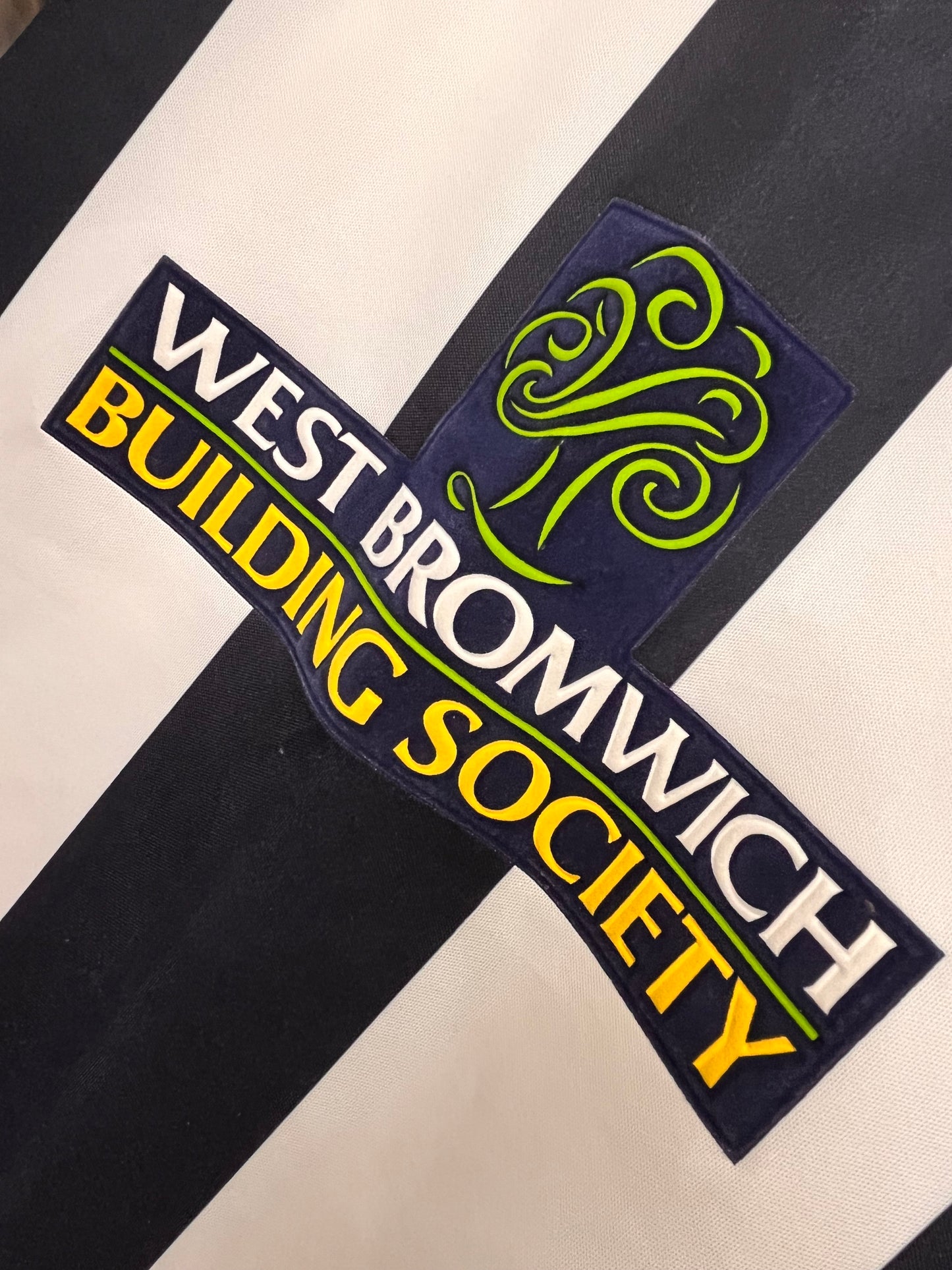 West Brom 2000-02 Home - M - 42963
