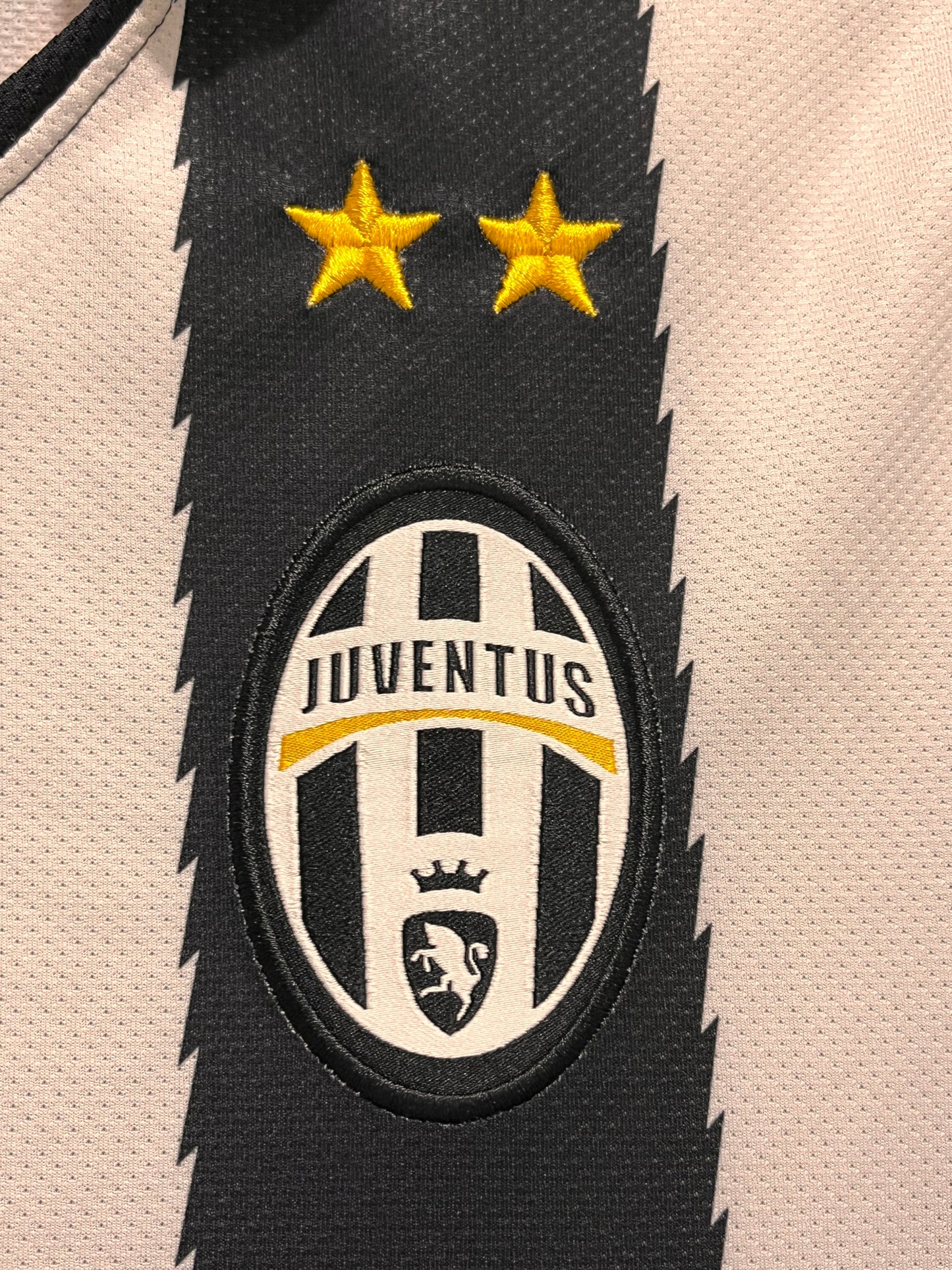 Juventus 2010-11 Home - S - 382260-010