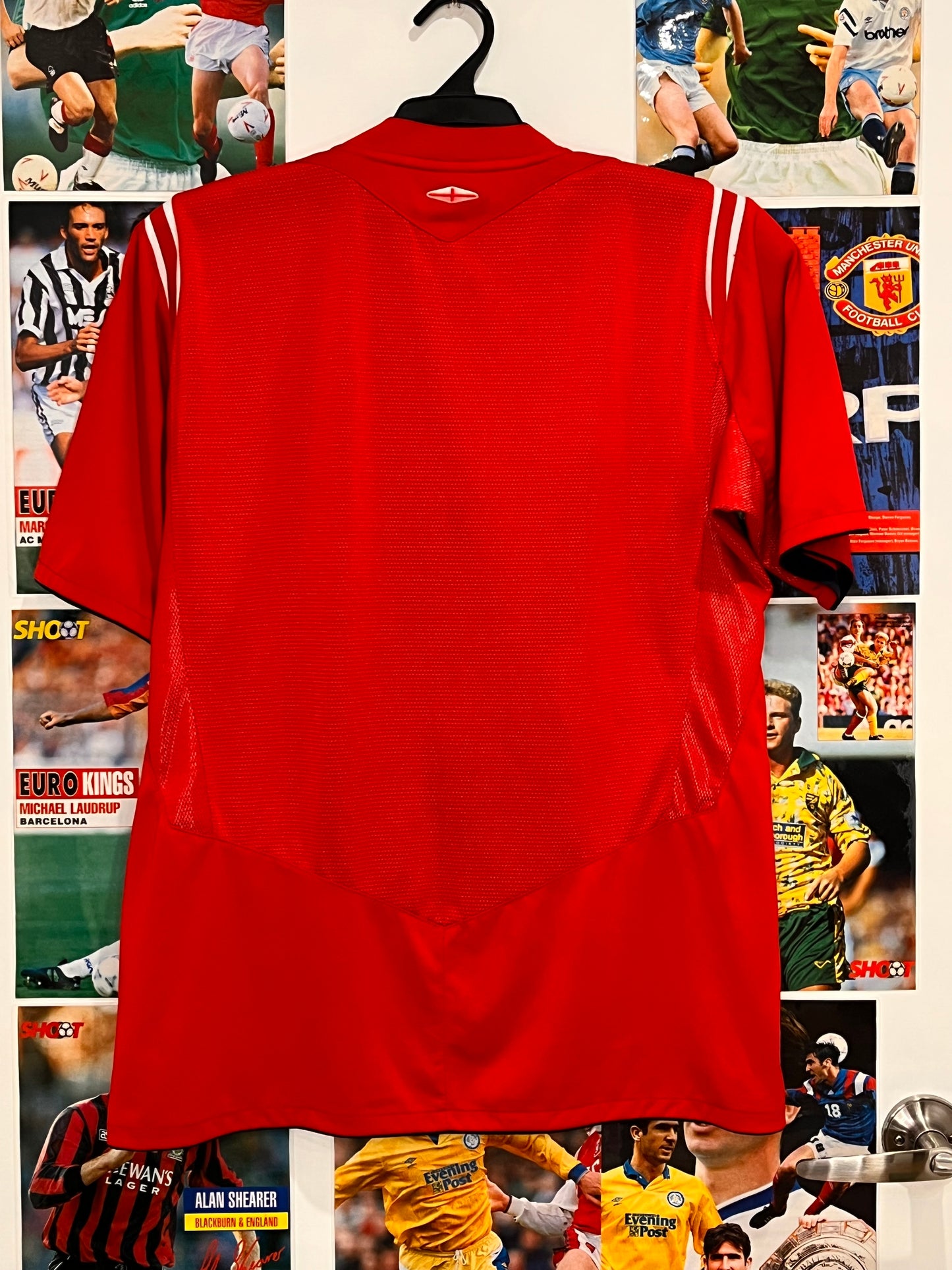 England 2004-06 Away - L