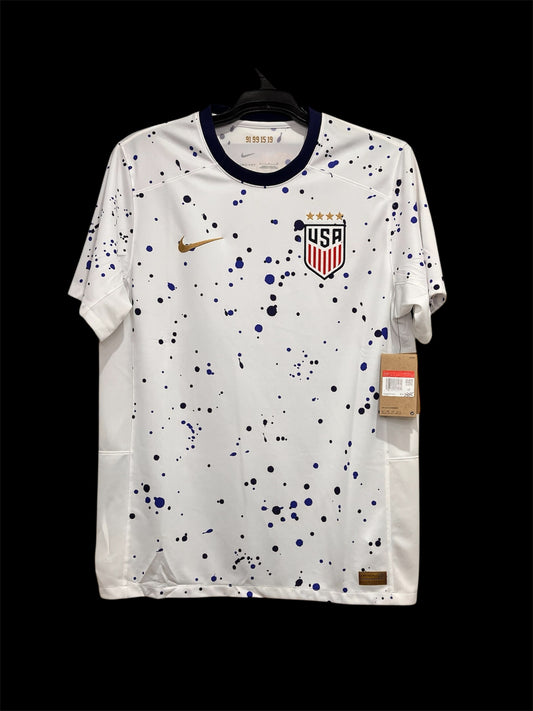 USA 2023 Home - L - DR3972-101