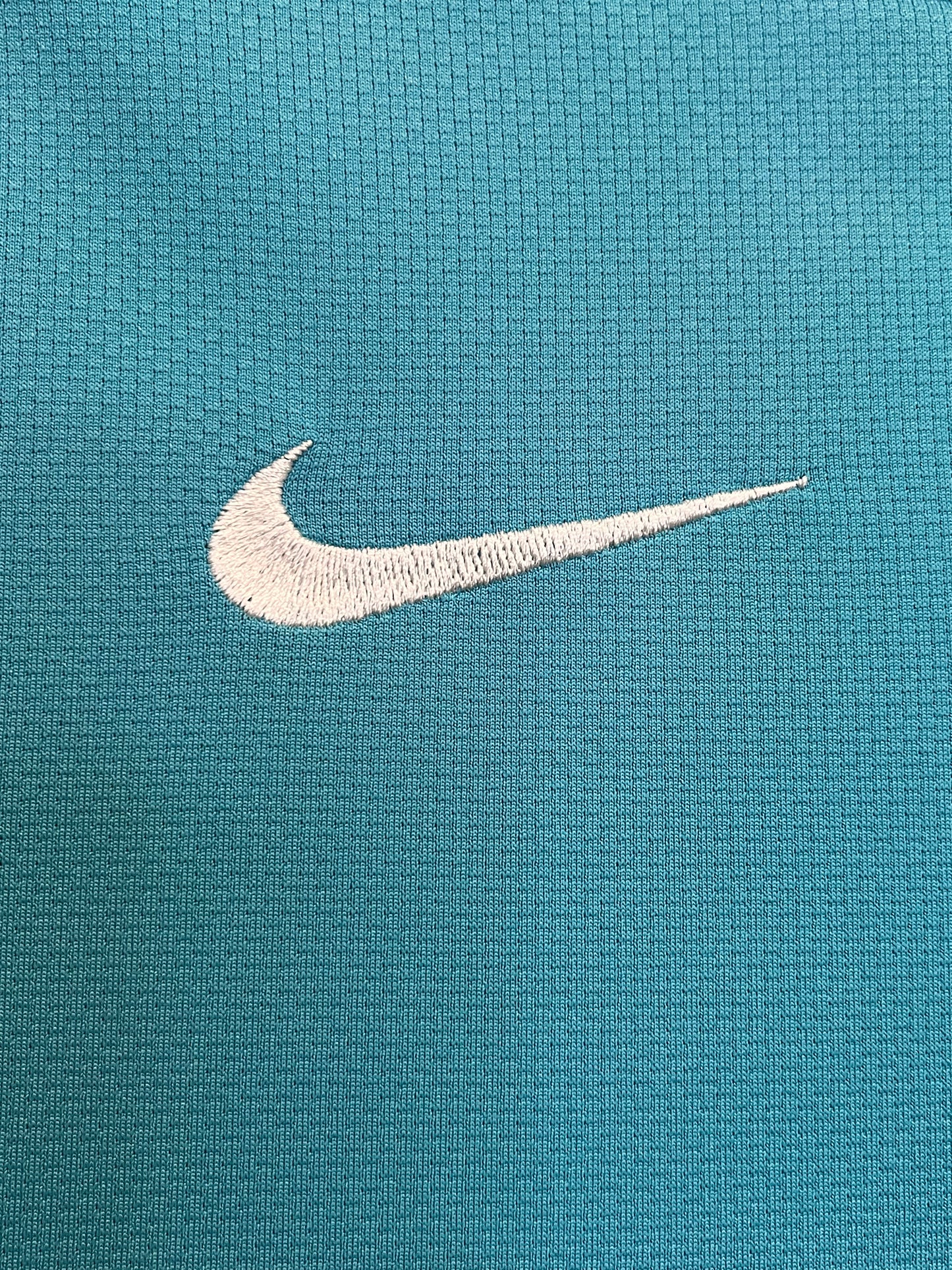 FC Porto 2008-09 Away player issue - L