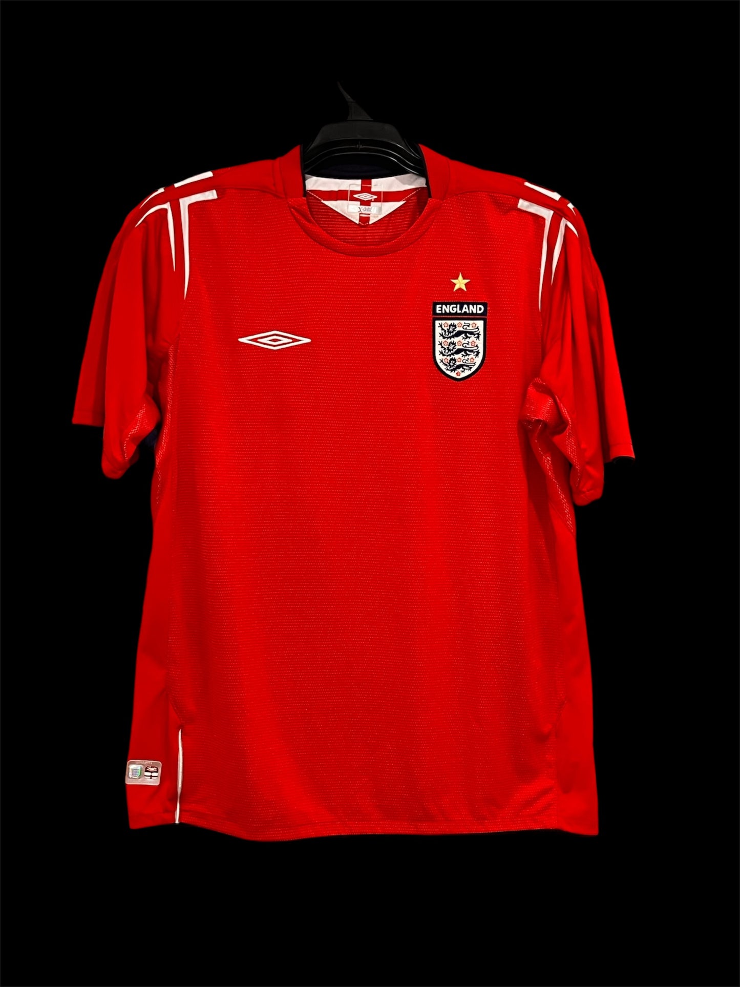 England 2004-06 Away - L