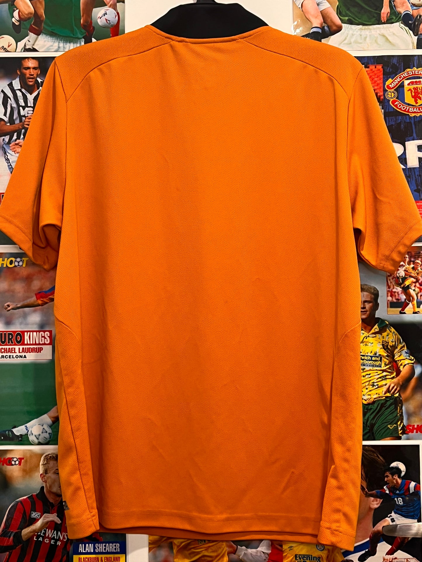 Wolverhampton Wanderers 2009-10 Home - L