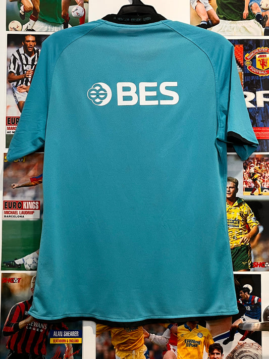 FC Porto 2008-09 Away player issue - L