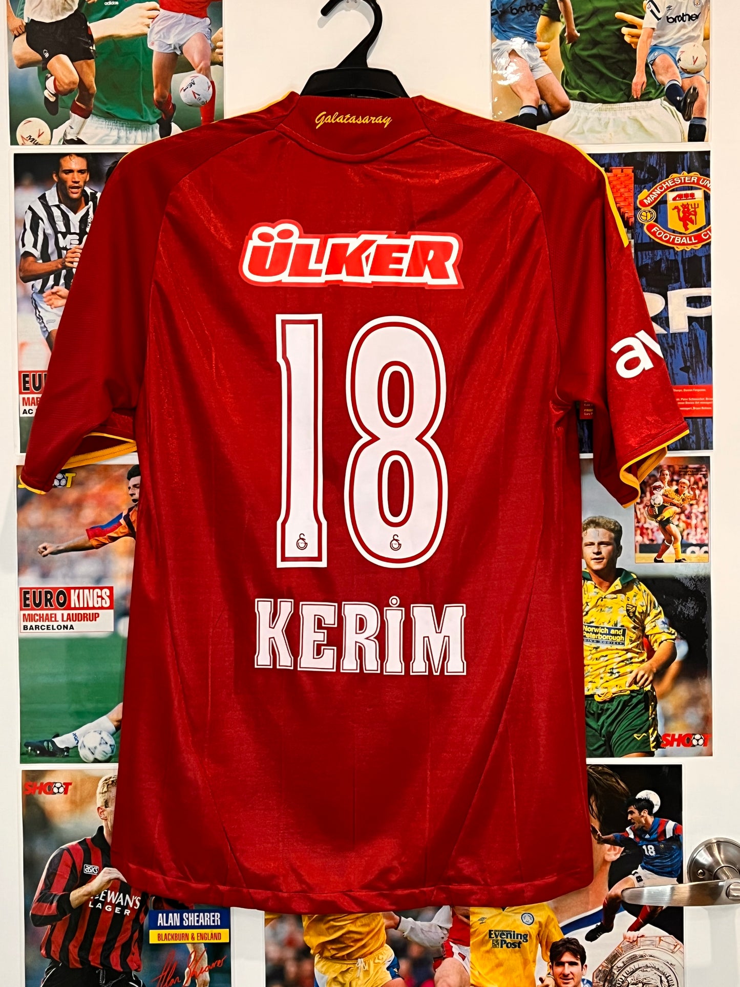 Galatasaray 2009-10 Fourth - M