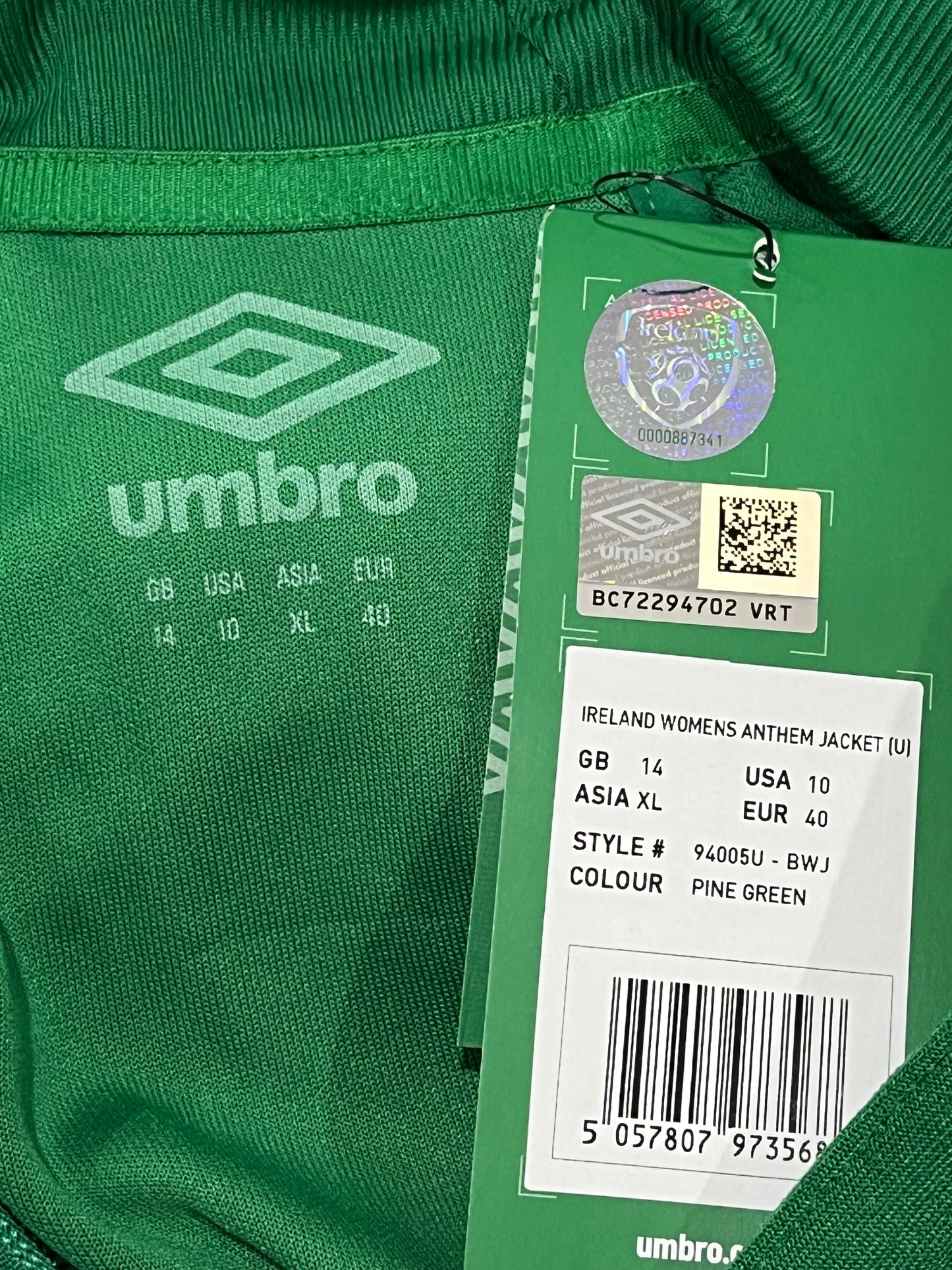 Rep of Ireland 2016-17 Anthem Jacket - 14 - 94005U-BWJ