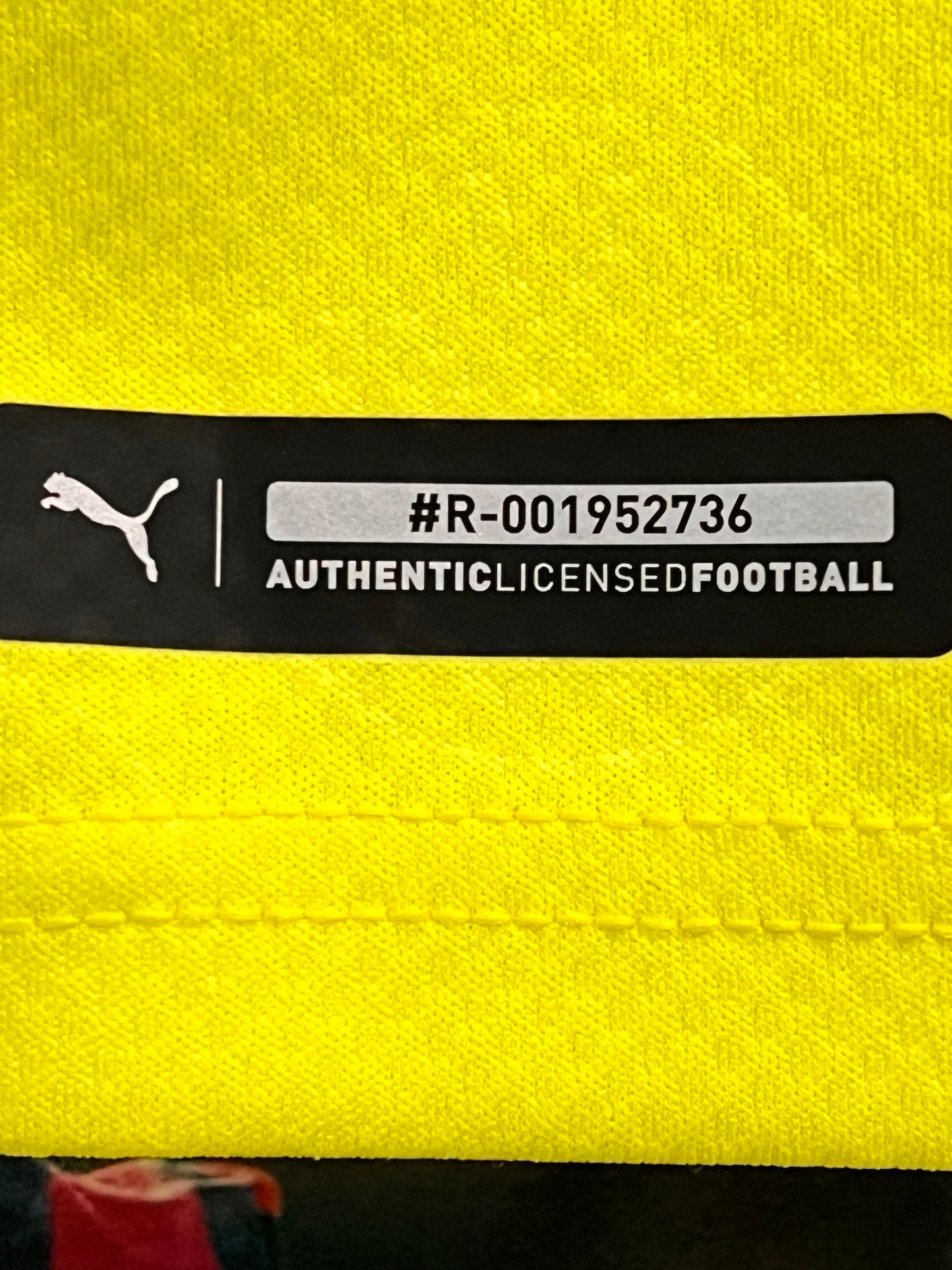 Borussia Dortmund 2021-22 Cup Home - S - 759068-03