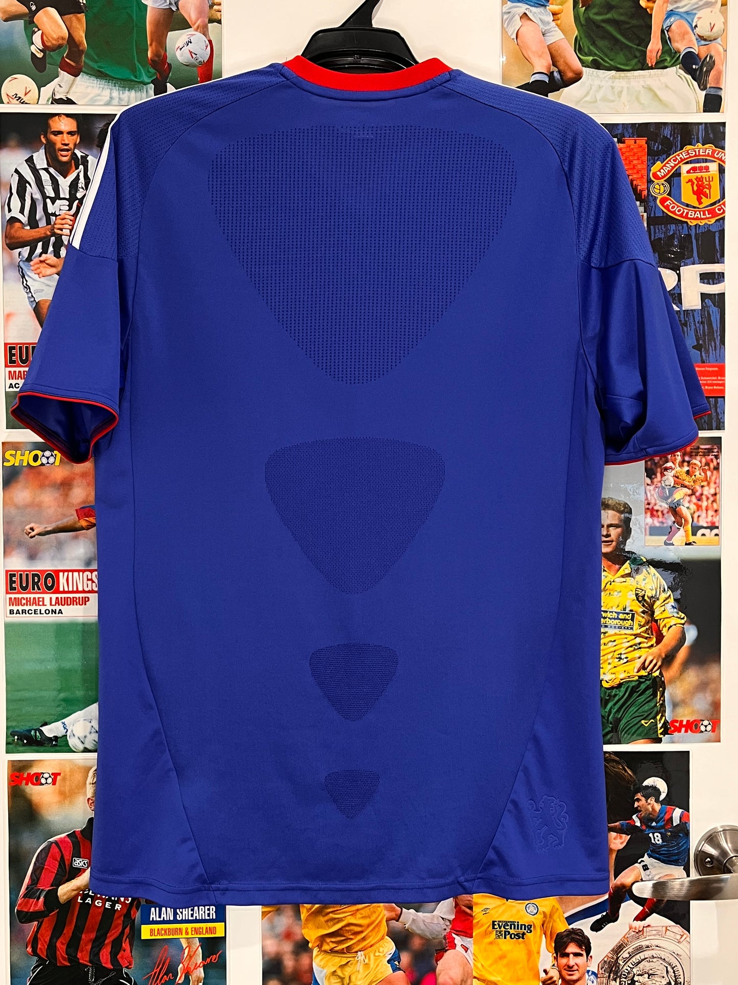 Chelsea 2010-11 Home - M - P95900