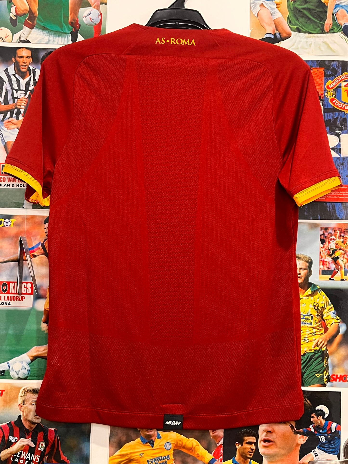 AS Roma 2021-22 Home Derby - S - MT130259