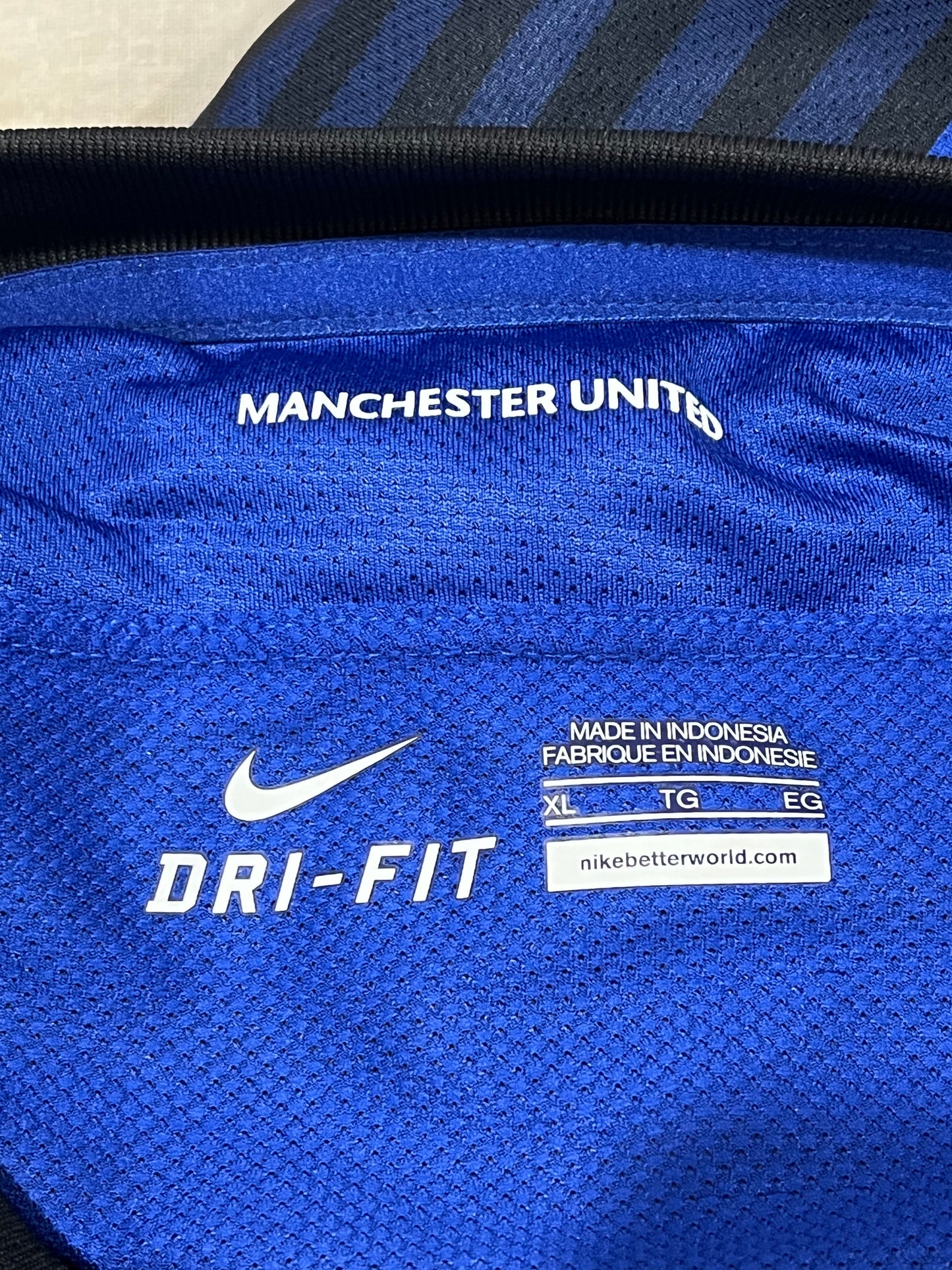 Manchester United 2011-12 Away - XL - 423935-403