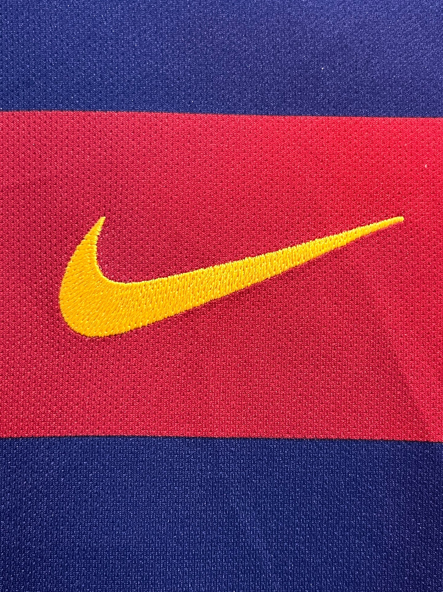 Barcelona 2015-16 Home - L - 658794-422