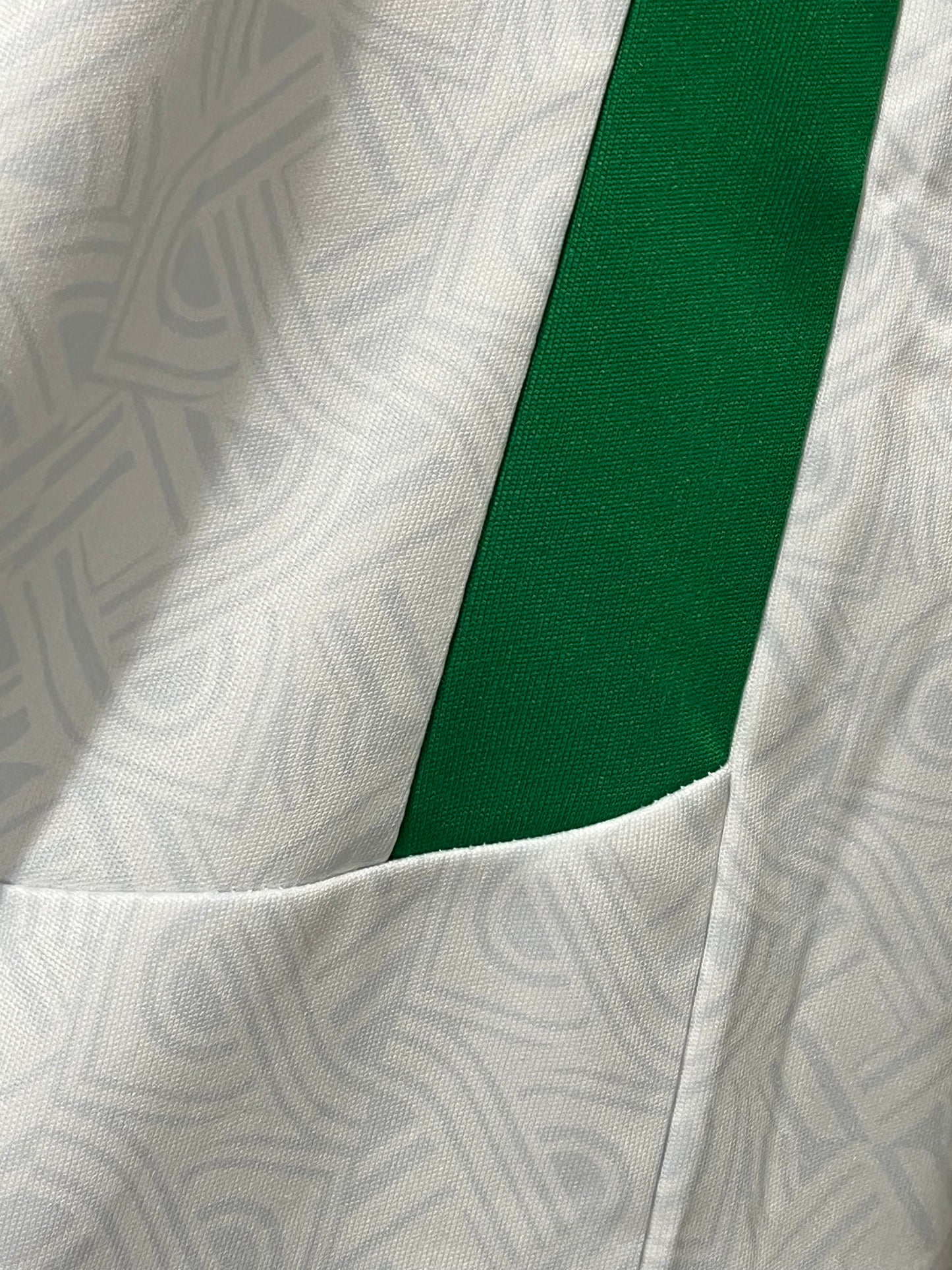Rep Of Ireland 2024-25 Away - Multiple Sizes