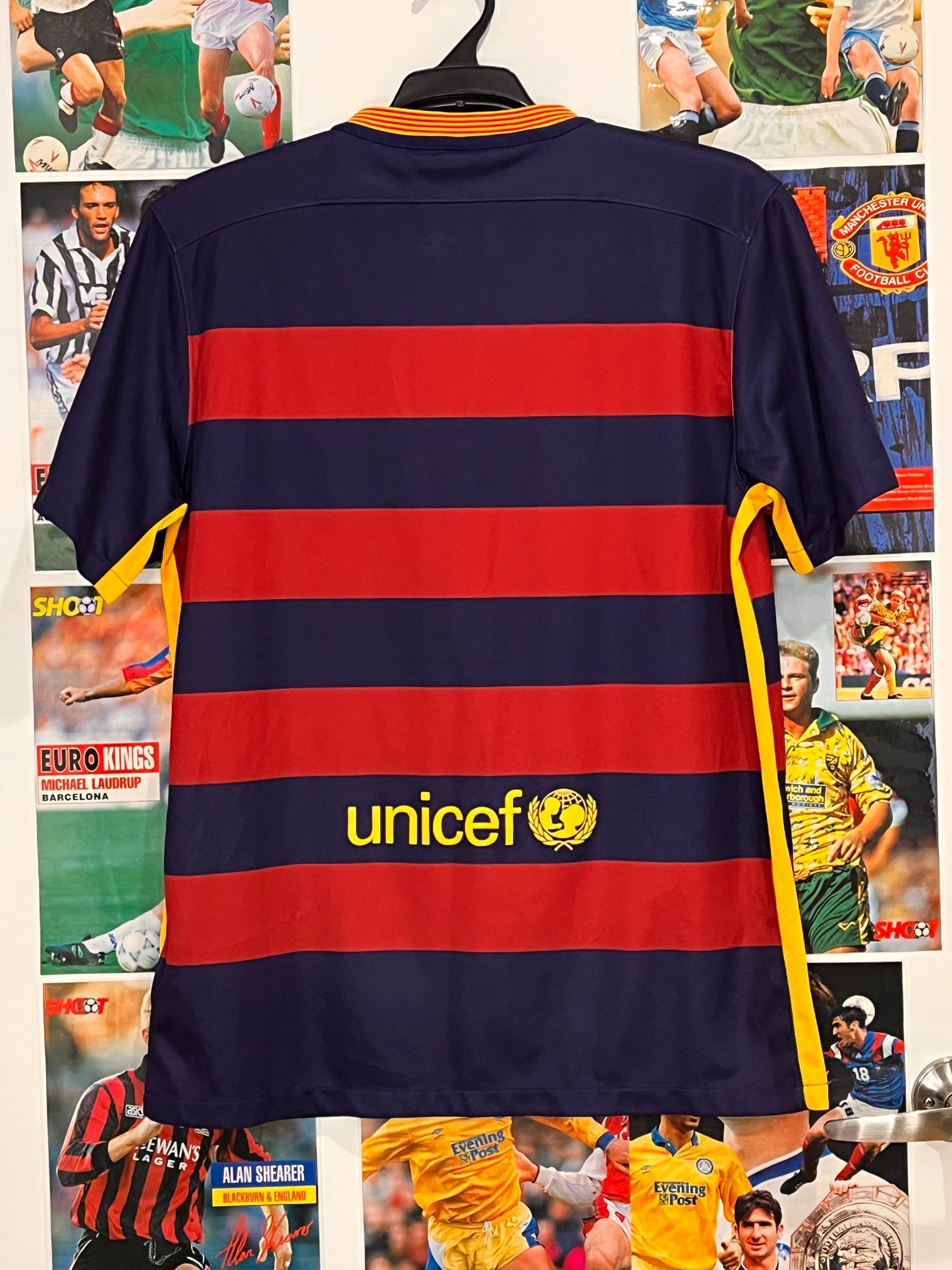 Barcelona 2015-16 Home - L - 658794-422