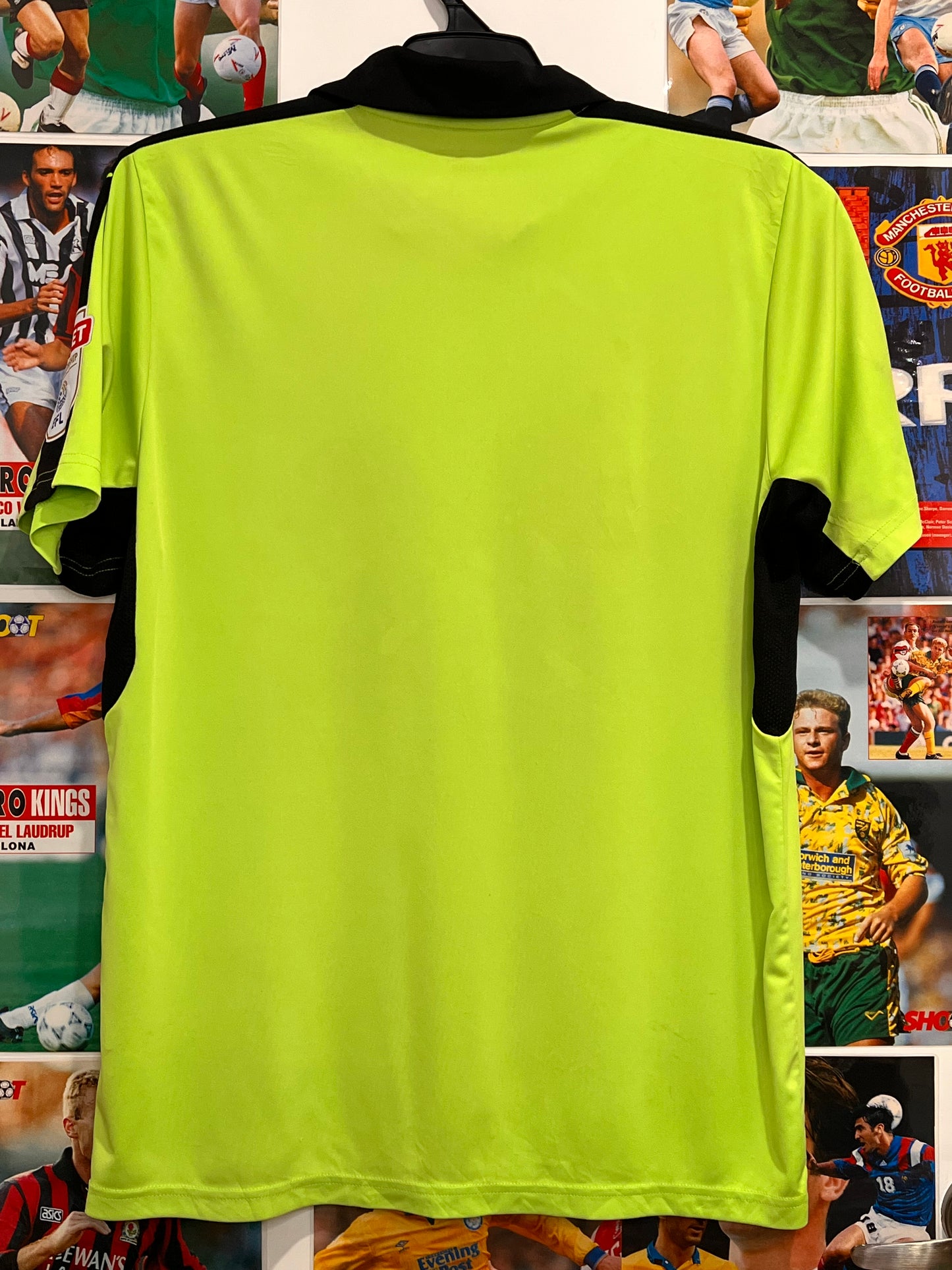 Wolverhampton Wanderers 2016-17 Away - L