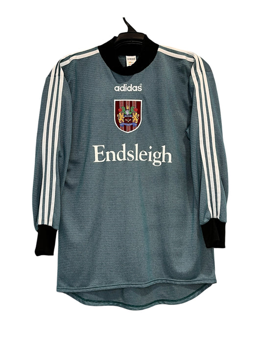 Burnley 1996-98 Goalkeeper - M